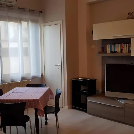 شقة Bilocale Sul Lungomare Di *