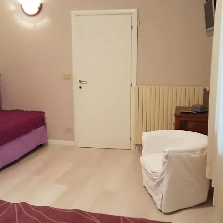 Bilocale Sul Lungomare Di Cesenatico